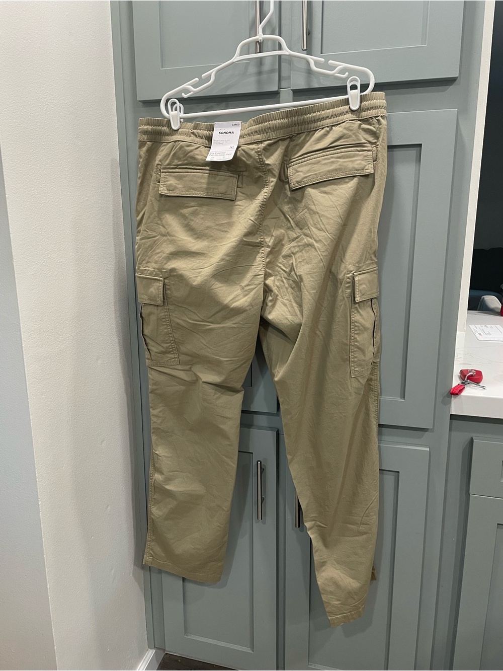 Sonoma Men's Cargo Pants in Khaki